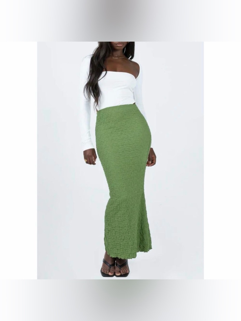 PRINCESS POLLY Rubes Green Crinkle Stretch Midi Skirt Size 6 EUC